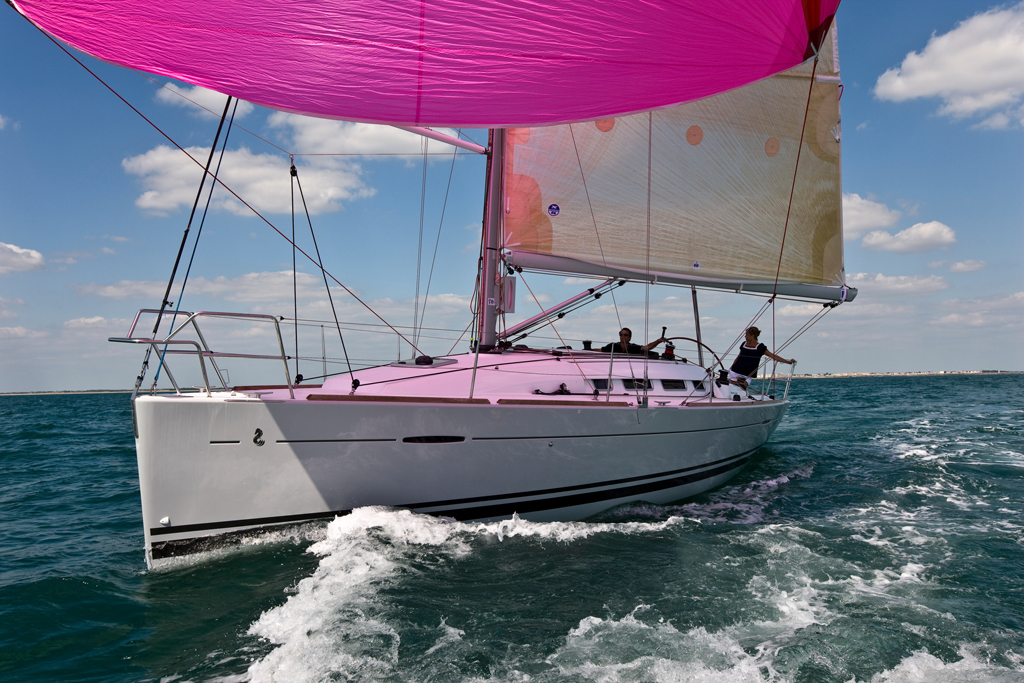 Regattayacht Charteryacht First 35 2